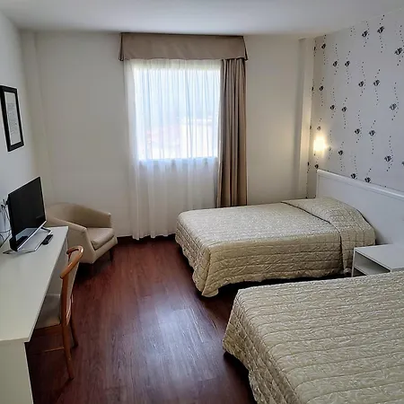 Hotel Datini Prato  Buitenkant foto