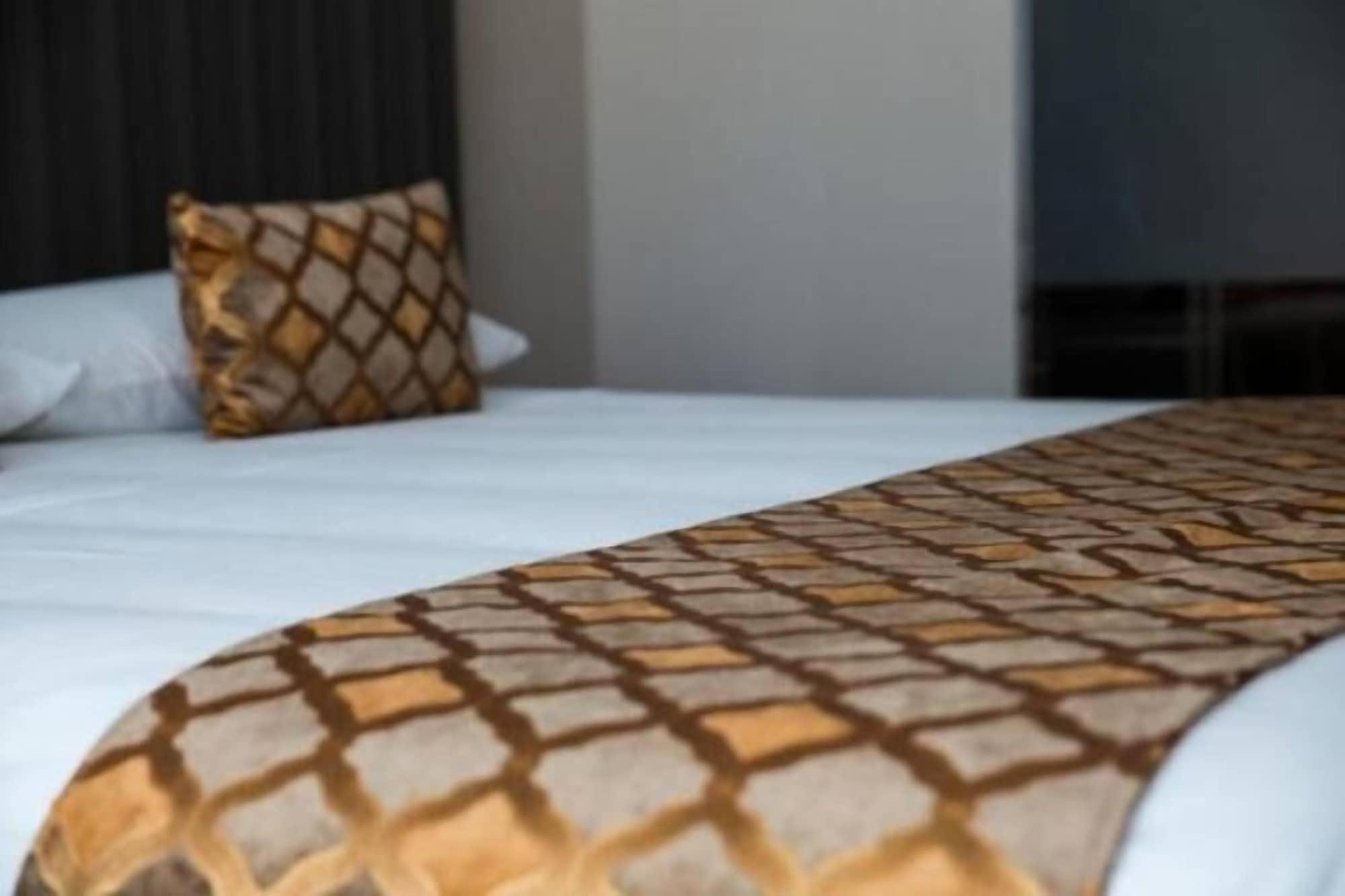 Datini Hotel 4*